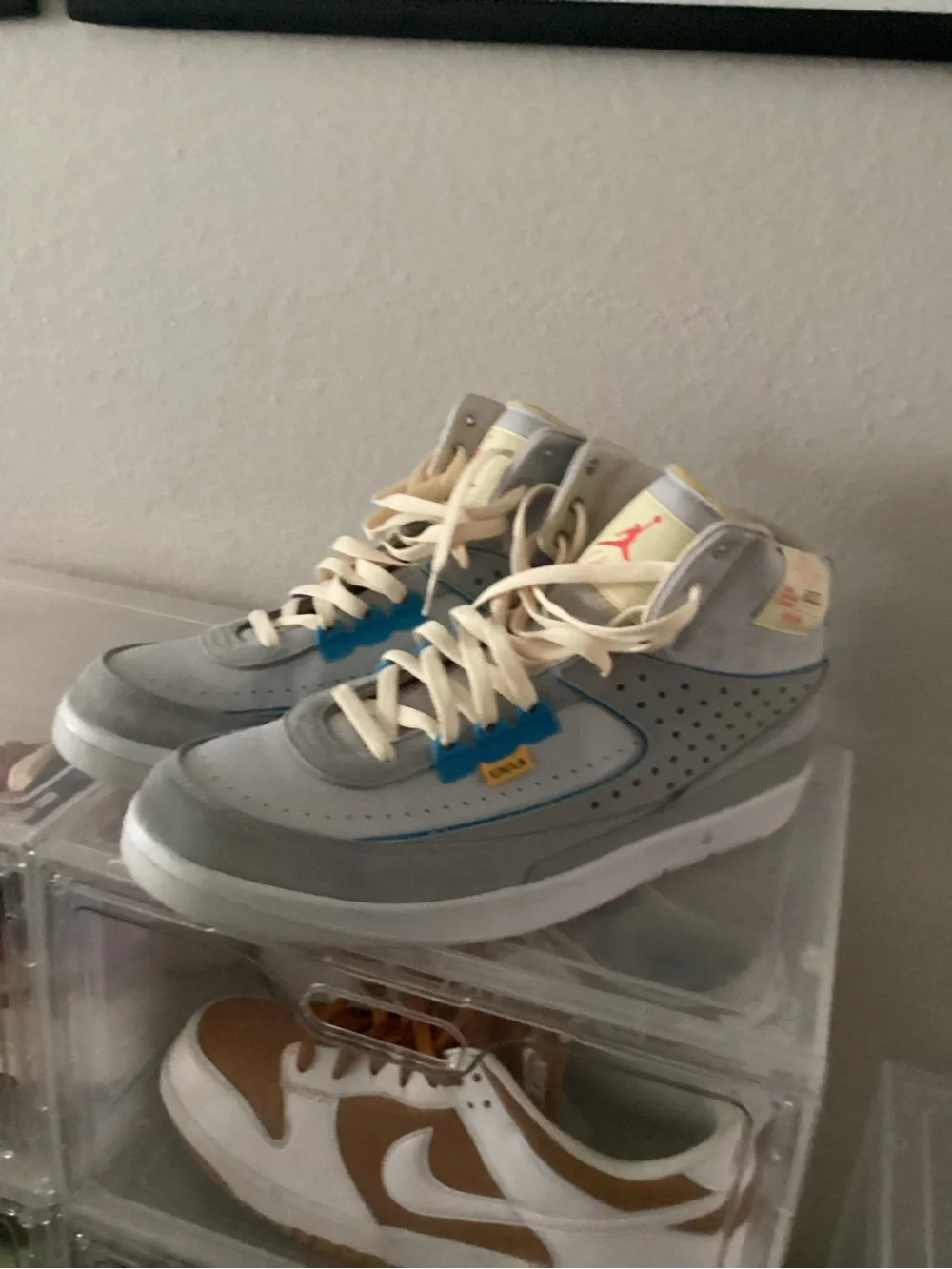 Jordan Mid-Top Sneakers in Light Gray, Cream & Blue Accent